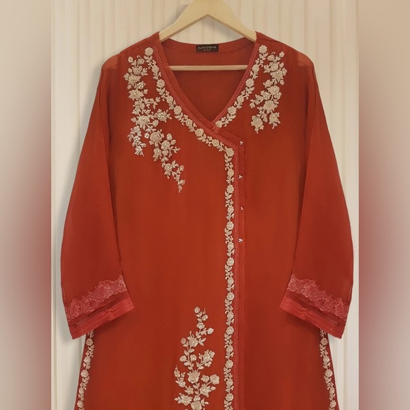 Agha Noor Pure Chiffon Heavily Embroidered Shirt and Pants - Picture 4 of 4